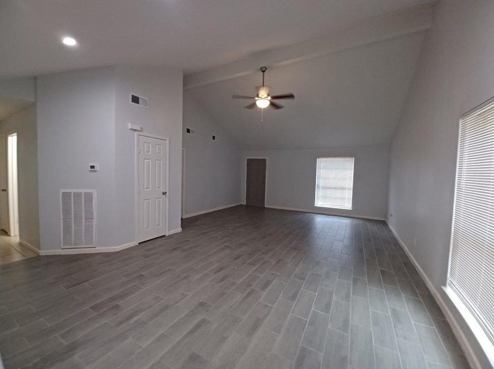 6914 Foxfield Ln, Humble, TX 77338