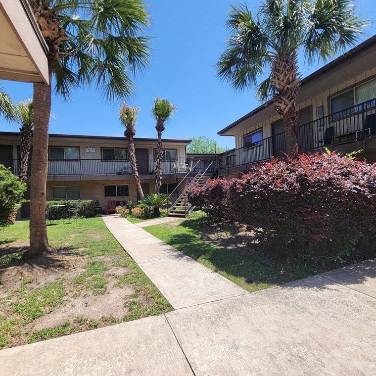 1530 Heights Blvd #22, Houston, TX 77008