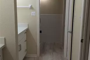 2400 N Braeswood Blvd, Houston, TX 77030 - Photo 16