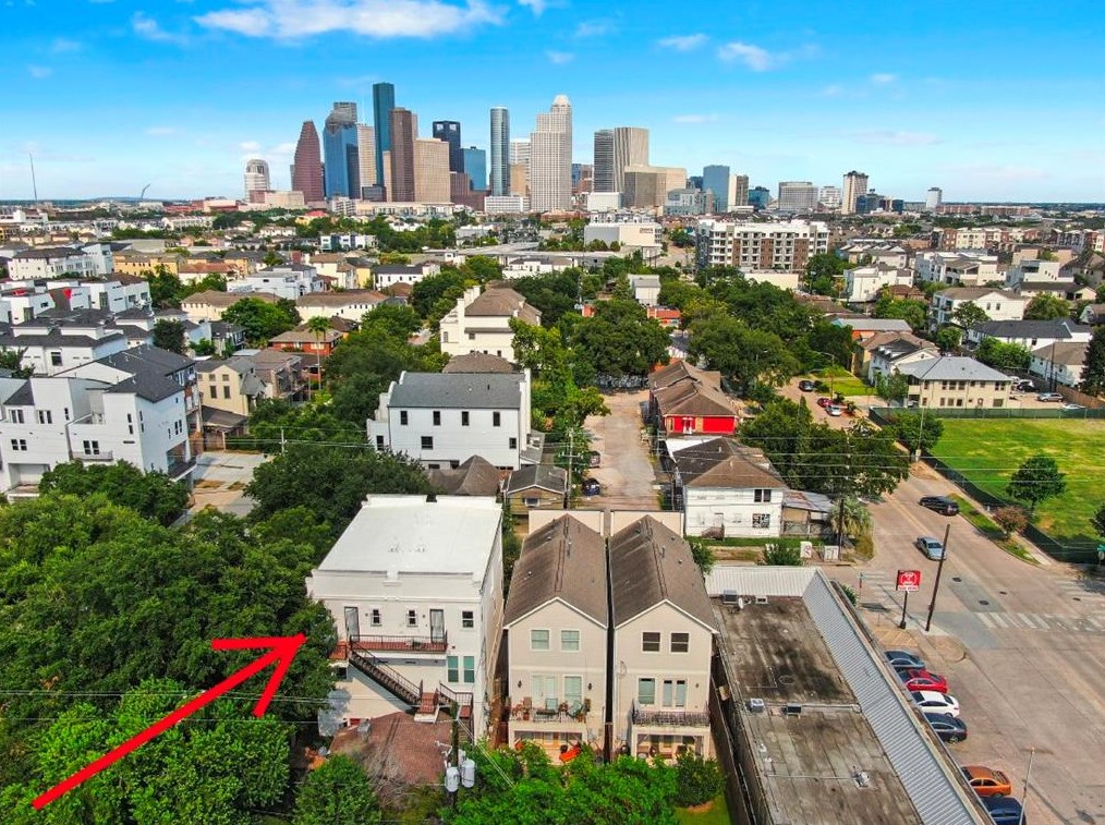 1512 Stanford St, Houston, TX 77019-4382