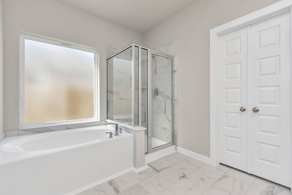 10914 Fall Fern Cir, Houston TX  77044-6210 exterior