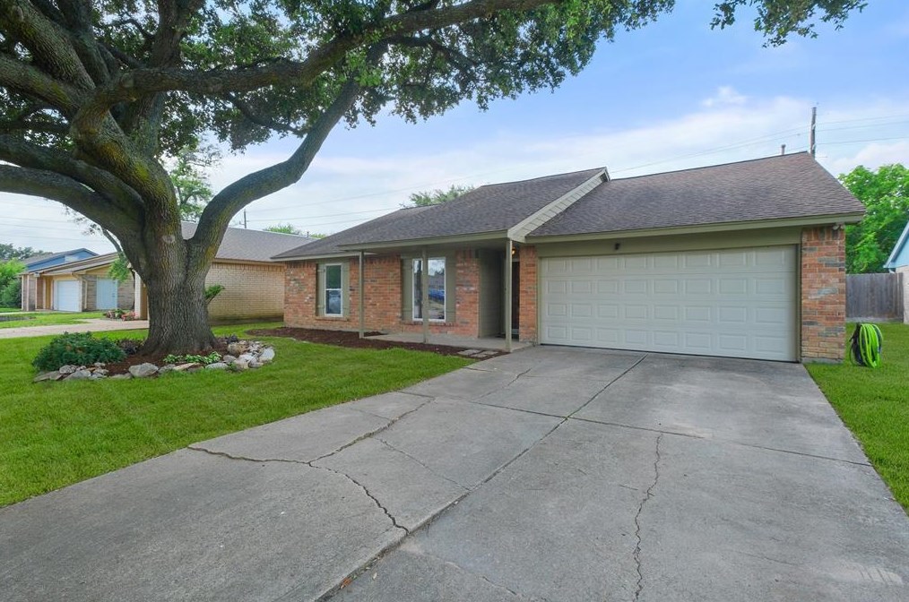 20262 Smithfield Crossing Ln, Katy, TX 77449