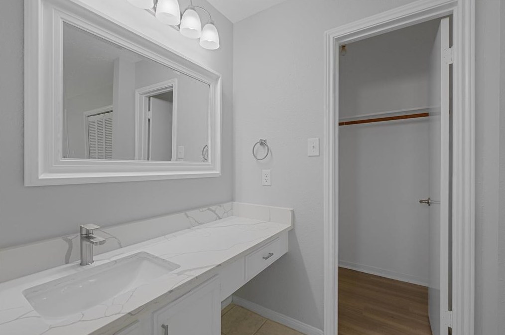 20262 Smithfield Xing Ln, Katy TX  77449-3206 exterior