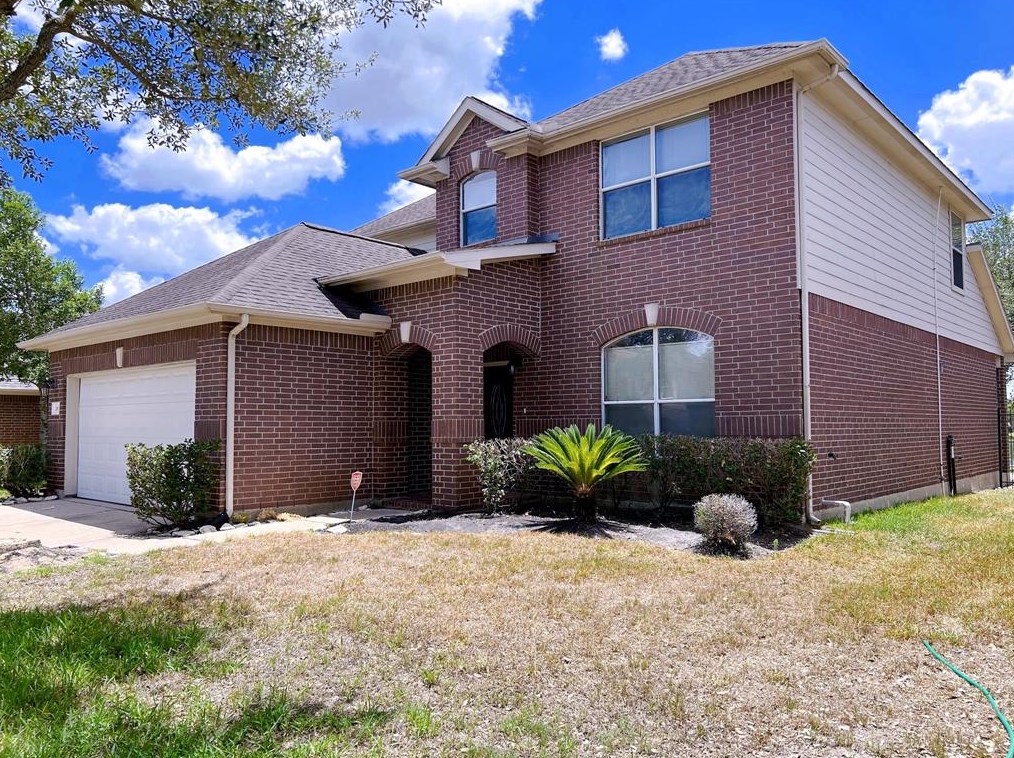 25811 Chapman Falls Dr, Richmond, TX 77406