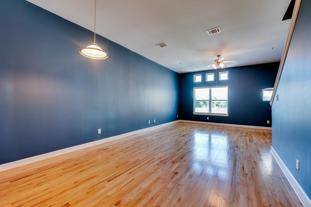 5941 South Loop E Unit 1104, Houston, TX 77033