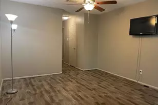 2116 Casa Rio Cir, Dickinson, TX 77539 - Photo 20