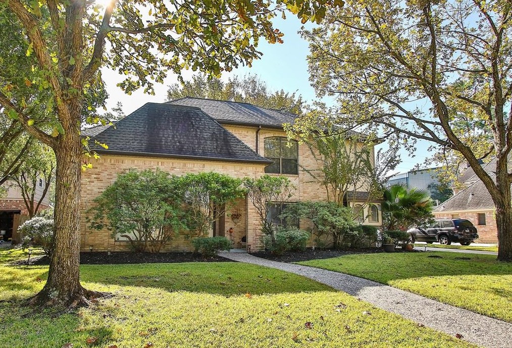 6211 Sandypine Dr, Spring, TX 77379-6426