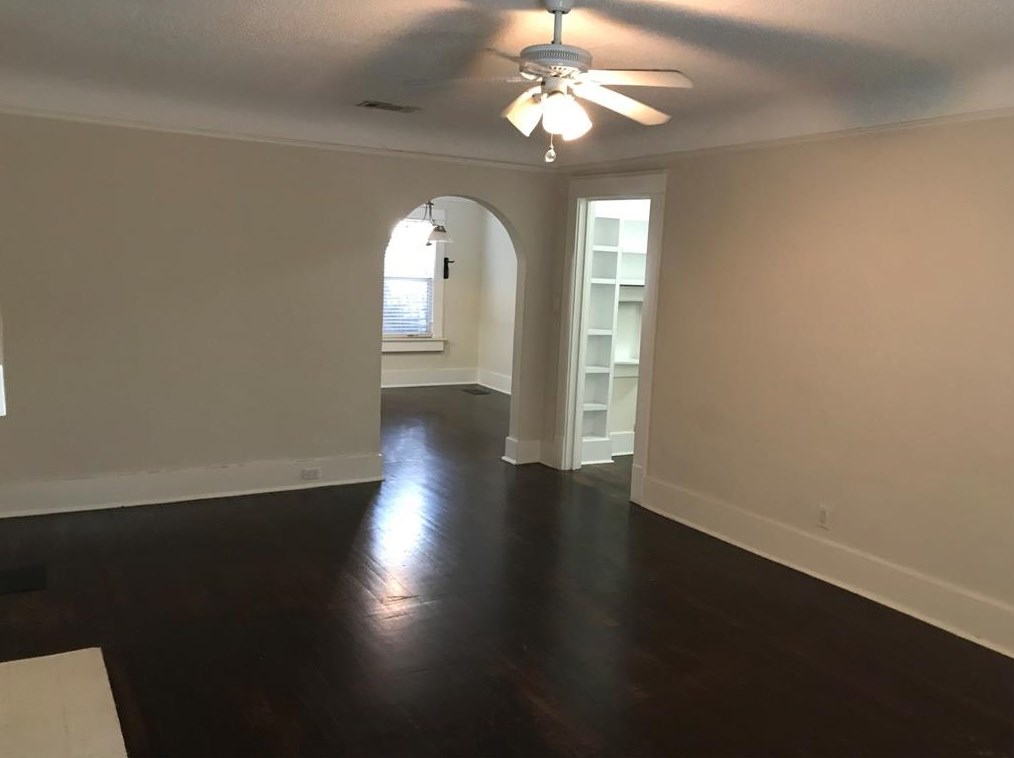 2030 Bissonnet St, Houston TX  77005-1647 exterior