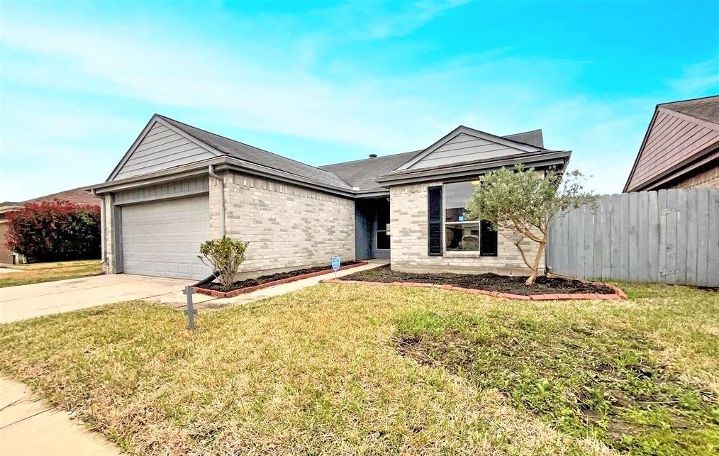 13427 Juniper Point Dr, Houston, TX 77083