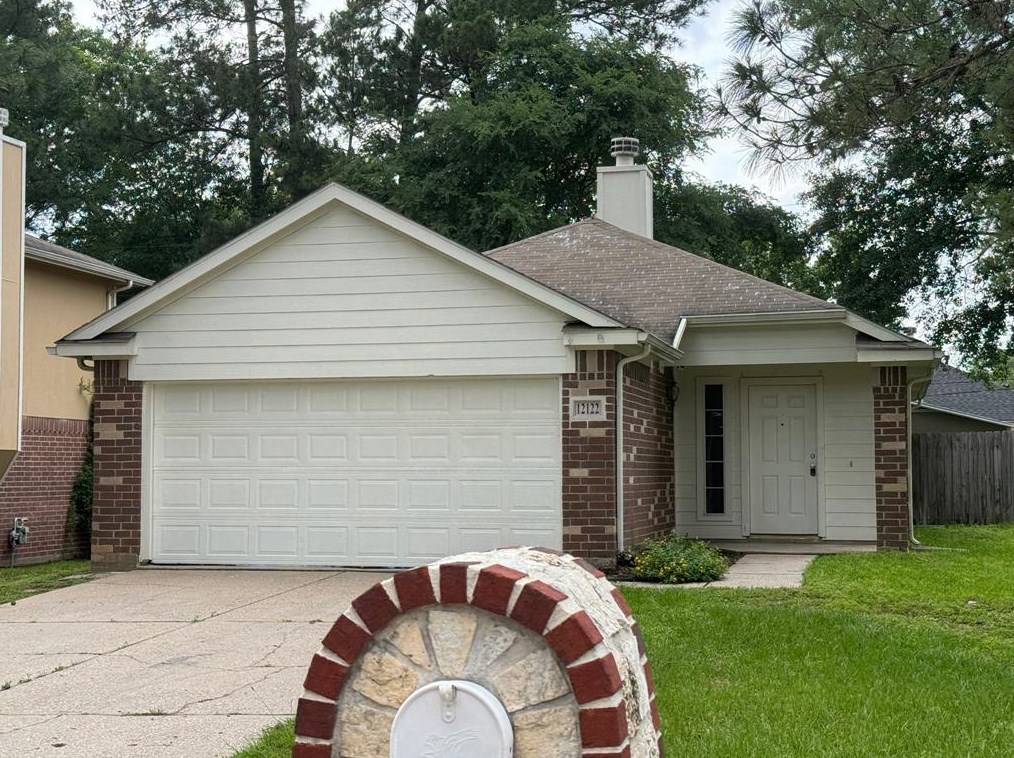 12122 La Salle Oaks, Conroe, TX 77304