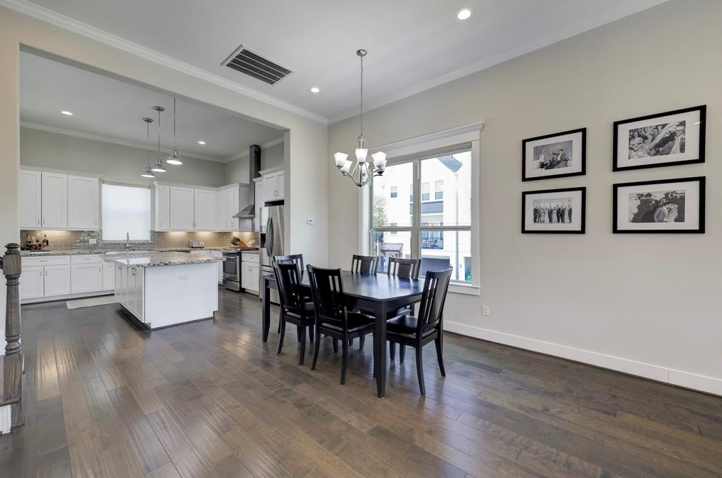 1603 15 St, Houston TX  77008-3423 exterior