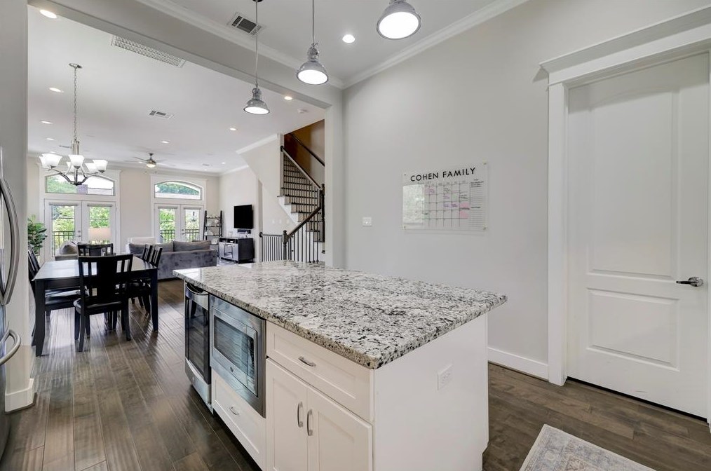 1603 15 St, Houston TX  77008-3423 exterior