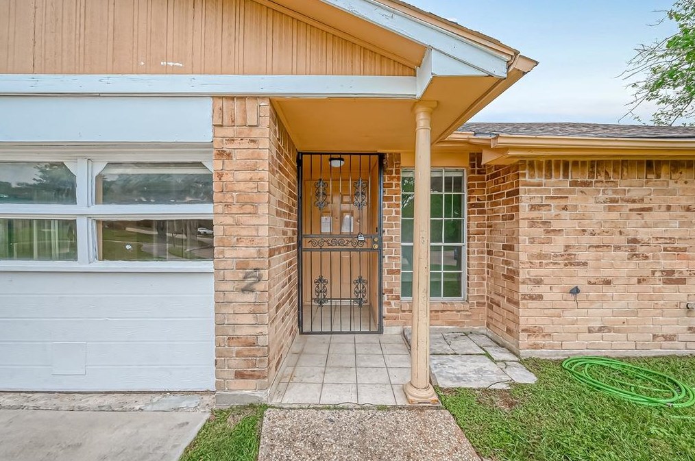 12359 Northcliffe Manor Dr, Houston, TX 77066