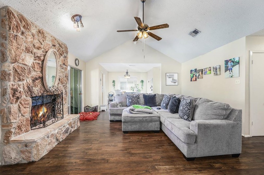 17310 Chapel Pine St, Spring TX  77379-3890 exterior