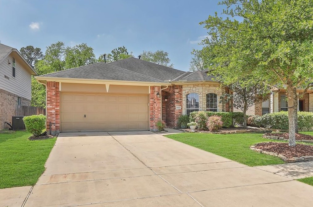 24527 Spring Harbor Dr, Spring TX  77373-4624 exterior