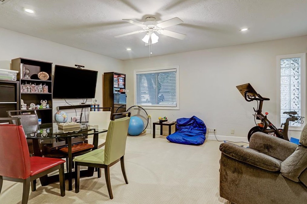 5503 Indigo St, Houston TX  77096-1103 exterior