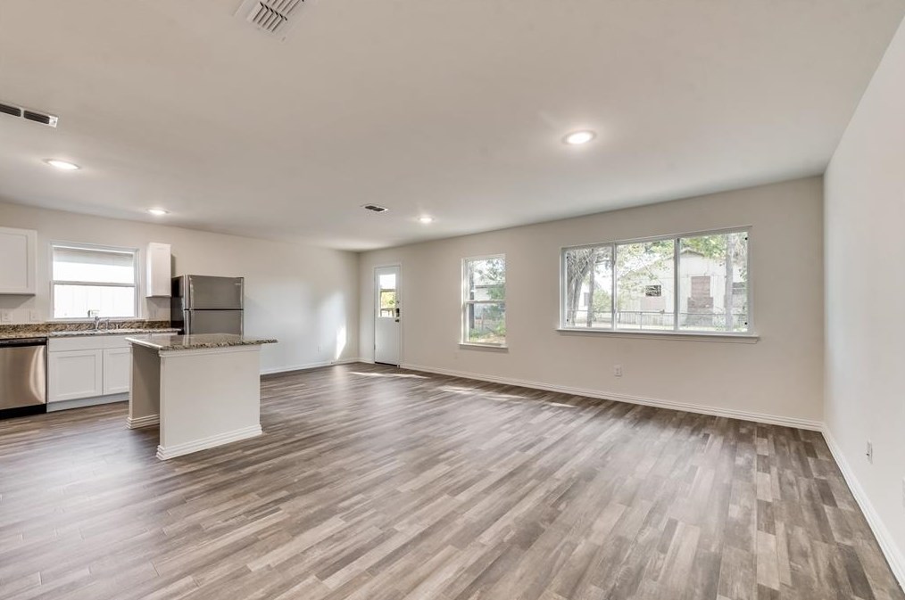 7116 Bywood St, Houston TX  77028-2302 exterior