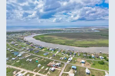 6194 S Shore Street, Sargent, TX 77414 - Photo 18