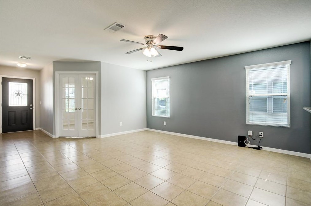 6742 Brimridge Ln, Houston, TX 77048-5622