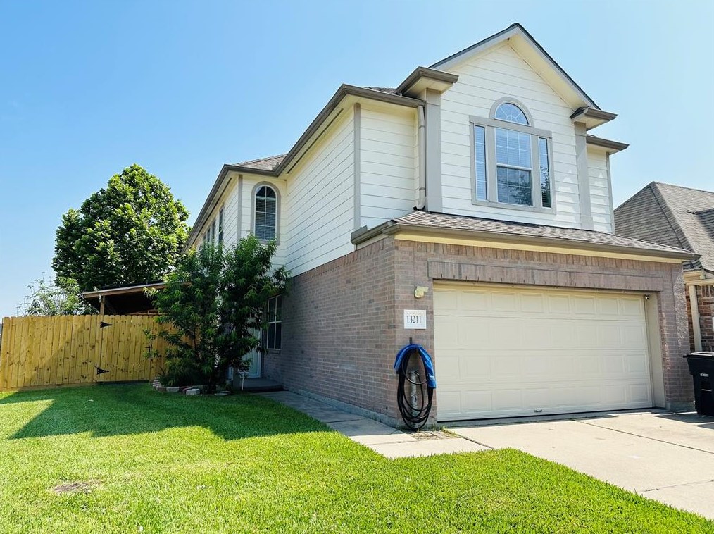 13211 Gardnerville St, Houston, TX 77034