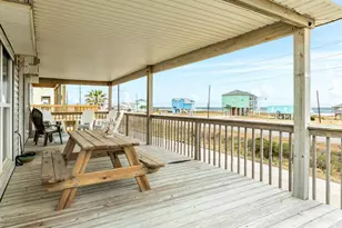 23012 Verano Dr, Galveston, TX 77554 - Photo 2