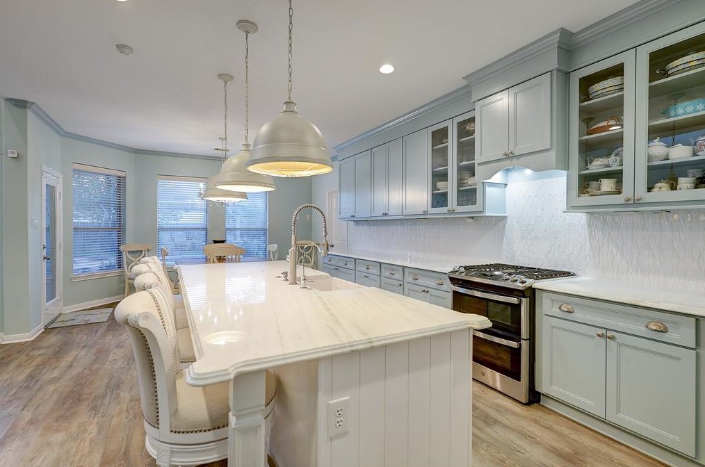 25239 Piney Heights Ln, Spring, TX 77389-4157