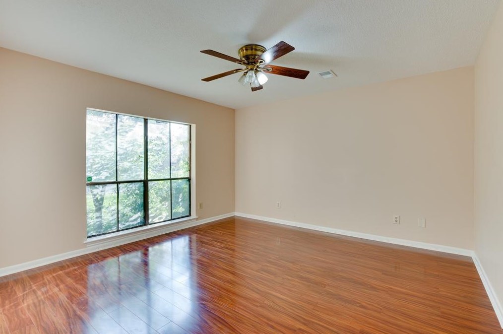 15114 Mira Vista Dr, Houston TX  77083-4209 exterior