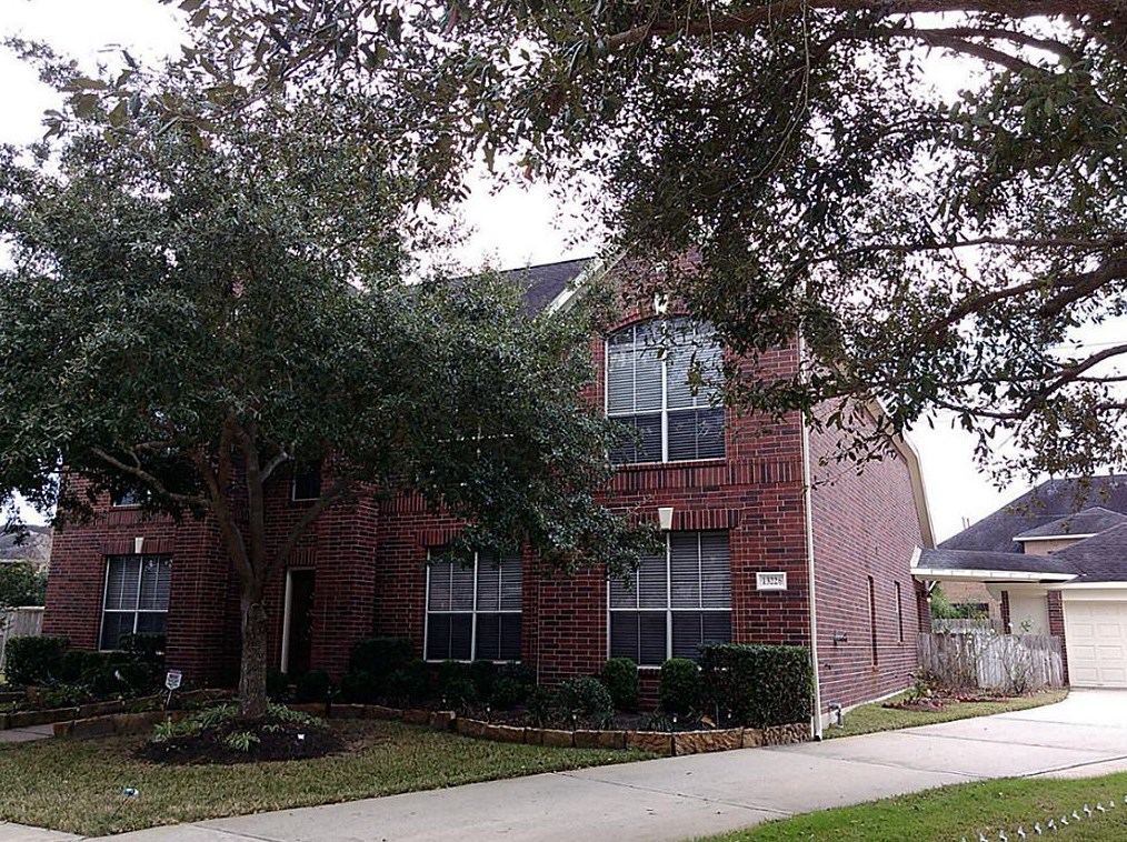 13226 Dusty Grove Ln, Sugar Land, TX 77498