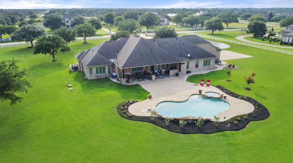 16902 Saddle Ridge Pass, Cypress, TX 77433-5949