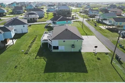 3108 Patty, Crystal Beach, TX 77650 - Photo 4