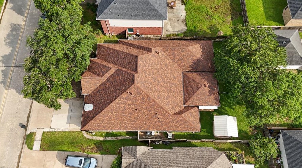 6423 Silver Cres Dr, Houston TX  77064-5156 exterior