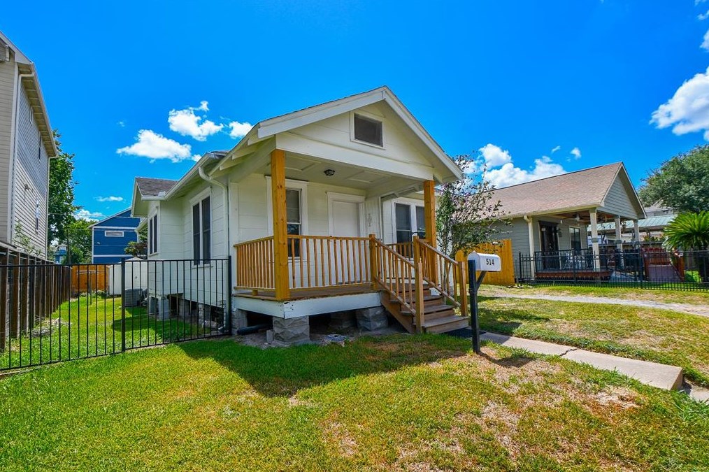 514 Northwood St, Houston, TX 77009