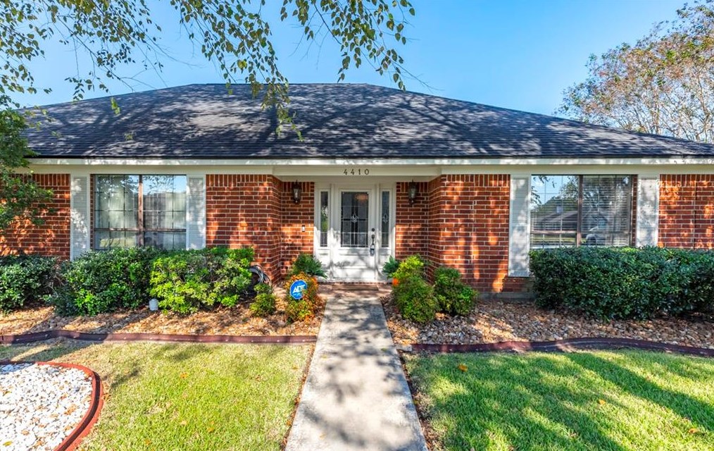 4410 Carmel Cir, Beaumont, TX 77707-5413