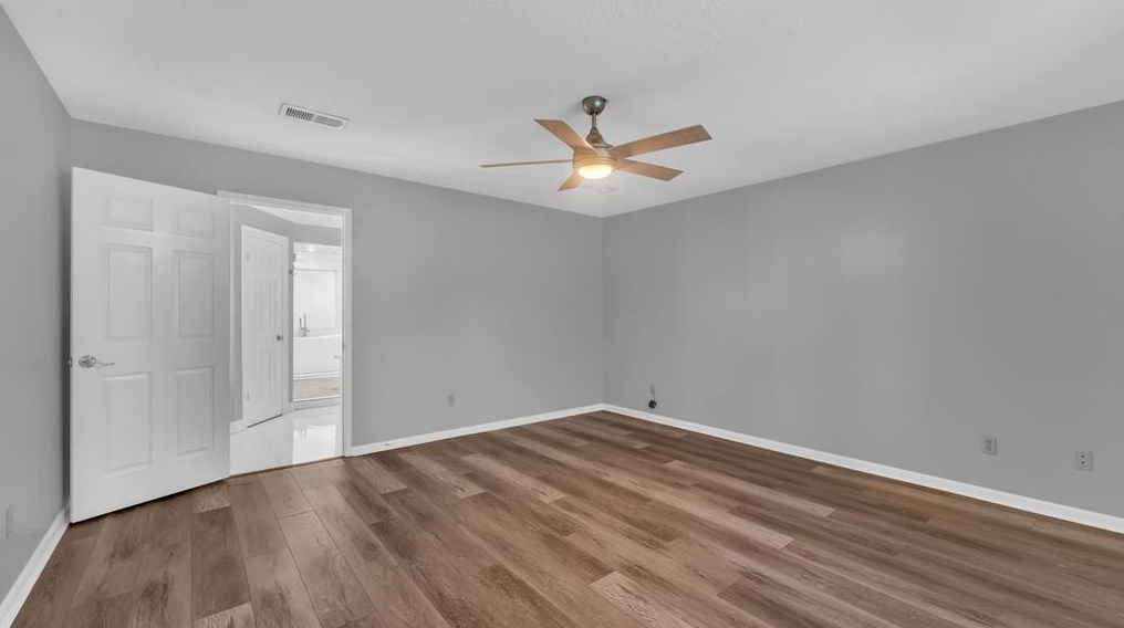 11902 Stillwater Dr, Houston TX  77070-1260 exterior