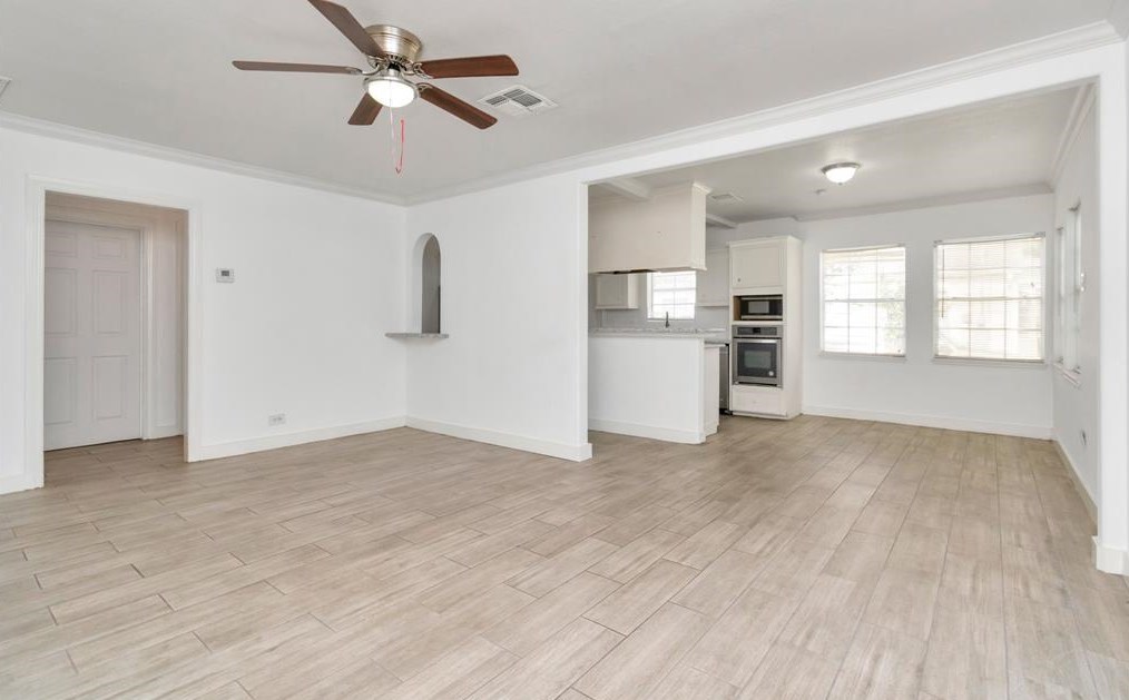 5416 Pease St #a, Houston, TX 77023