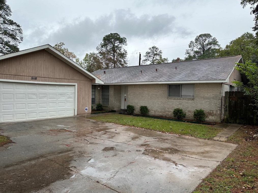 5118 Mauritz Dr, Houston, TX 77032
