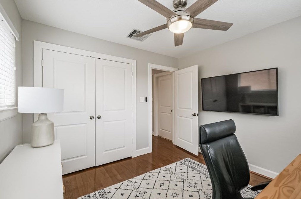 1511 15 St, Houston TX 77008-3421 exterior