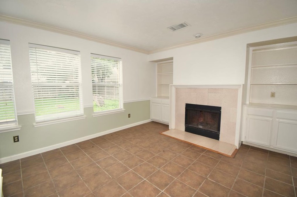 16406 Concord Falls Ln, Sugar Land, TX 77498