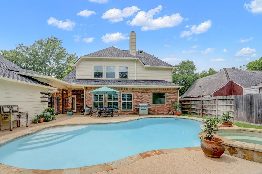 2218 Country Mile Ln, Richmond TX  77406-1295 exterior