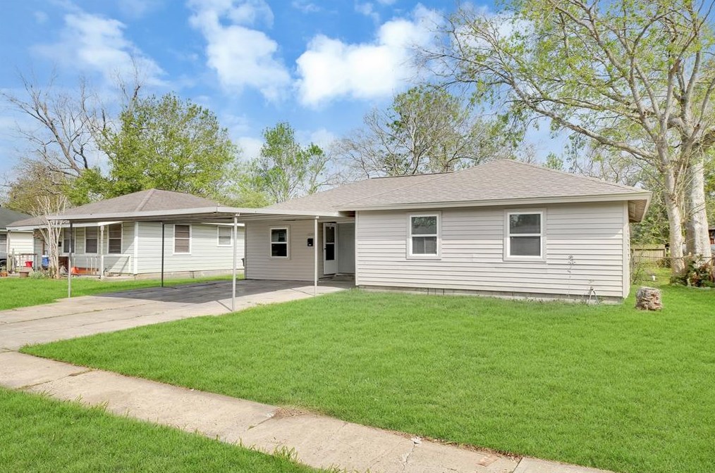 12105 Palmcrest St, Houston, TX 77034-3712
