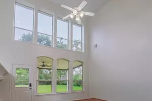 1415 Sue Barnett Dr, Houston, TX 77018 - Photo 18