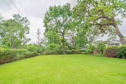1415 Sue Barnett Drive, Houston, TX 77018 - Photo 46