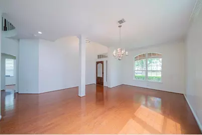 1415 Sue Barnett Drive, Houston, TX 77018 - Photo 6