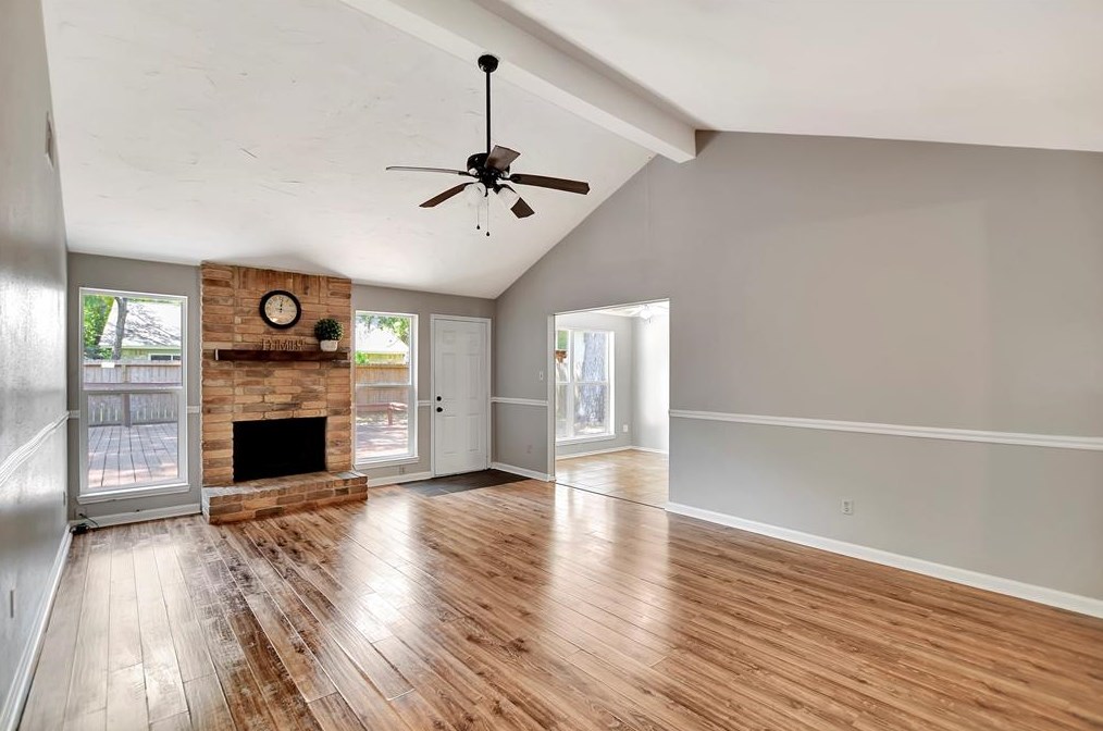 72 Timberspire Ln, Spring TX  77380-2843 exterior