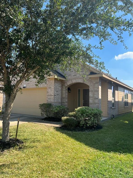13007 Regal Oaks Bend Ln, Houston, TX 77047-4457