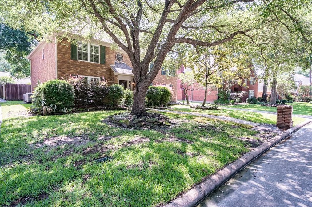 3318 Cedar Village Dr, Humble, TX 77345-1100