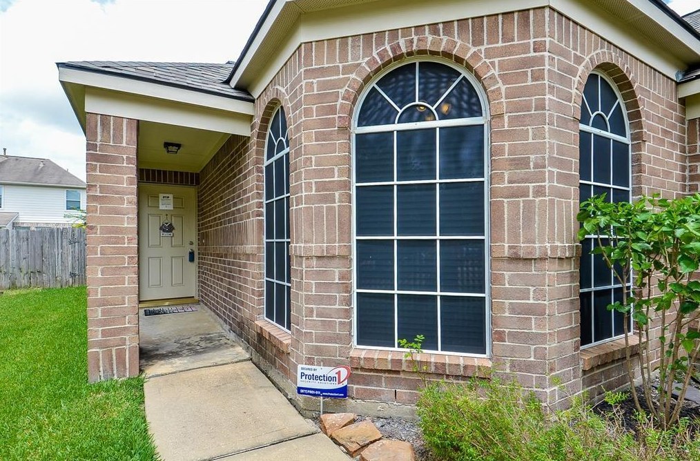 15527 Elm Leaf Pl, Cypress TX  77429-4300 exterior