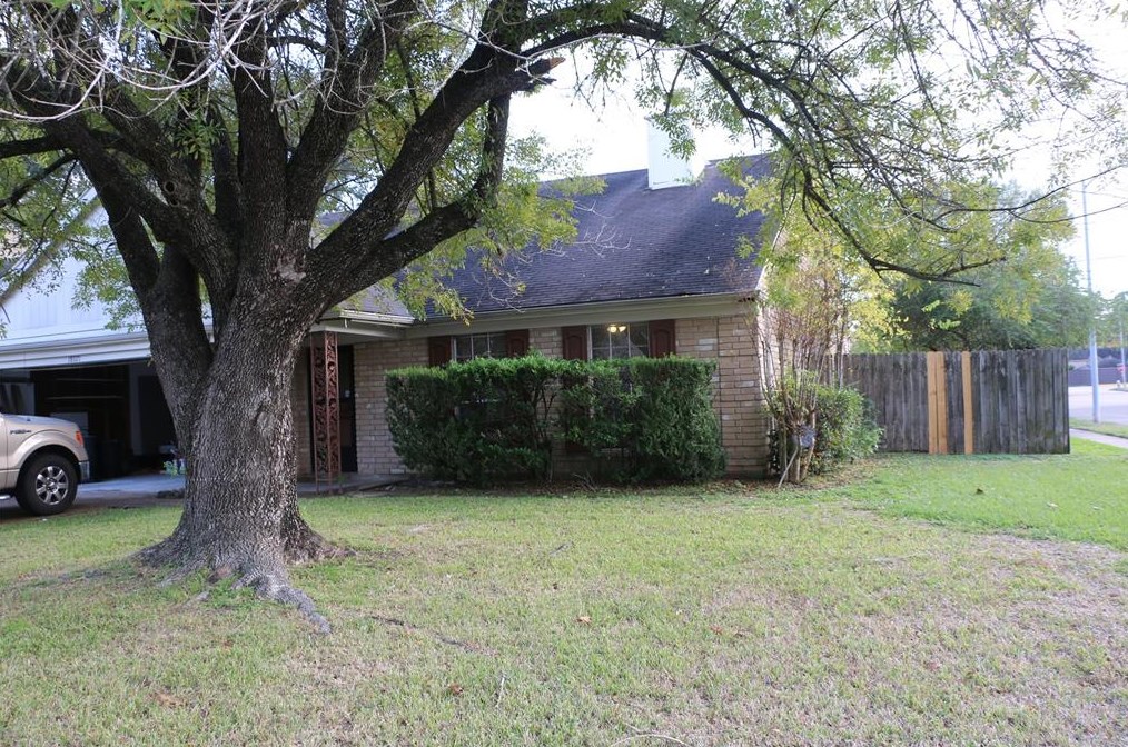 18071 Sagecroft Dr, Houston, TX 77084