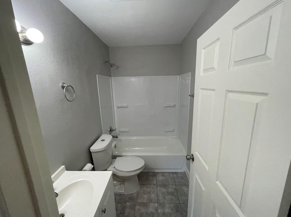 7803 Glass St, Houston TX  77016-6244 exterior