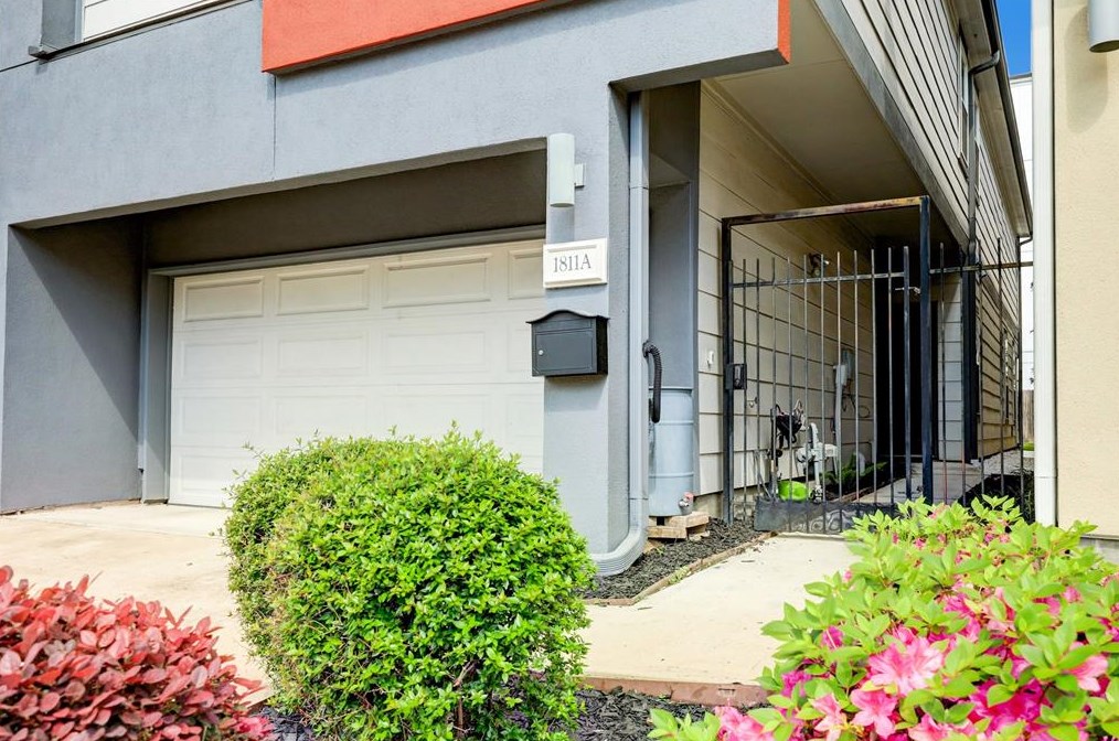 1811 Wichita St #a, Houston, TX 77004